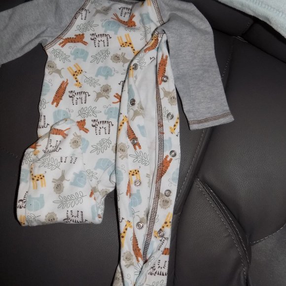 Mud Pie One-piece Pajamas With Zoo Animals - Picture 4 of 4